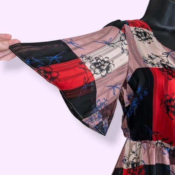 BCBGeneration Sheer Flowy Top - Picture 3 of 7